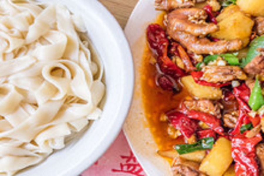 新疆包车吃货之旅，带你寻找最地道的新疆美食！